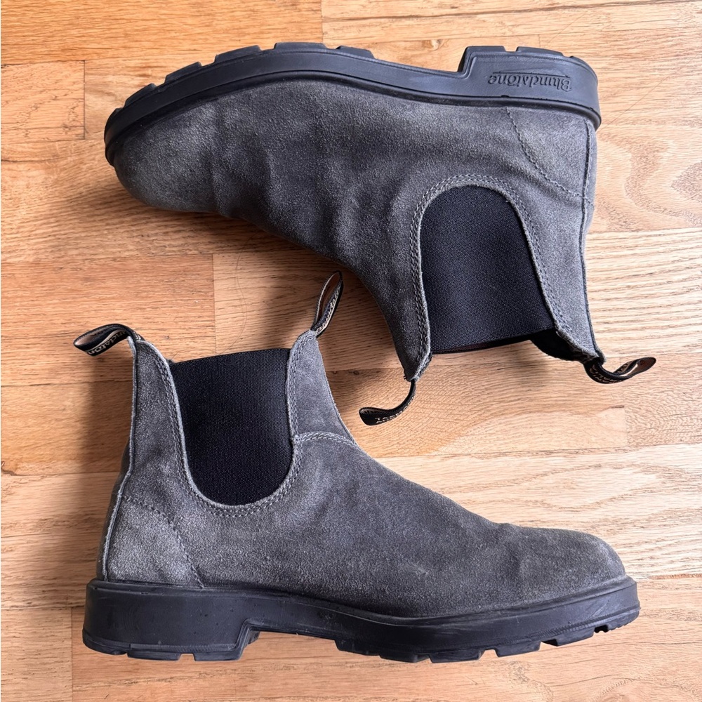 Blundstone Men's Charcoal Suede Chelsea Boots